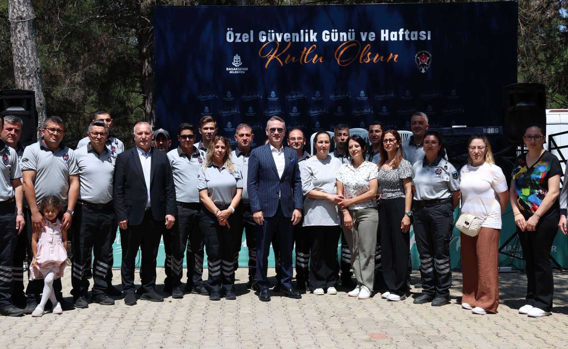 BAŞAKŞEHİR’DE ÖZEL GÜVENLİK GÖREVLİLERİ UNUTULMADI